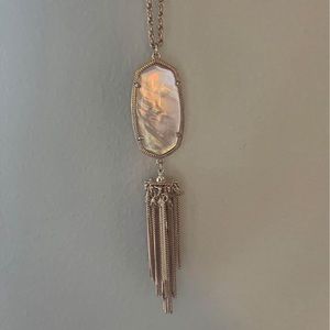 Kendra Scott Tassel Necklace - pearly white with Gold Detailing